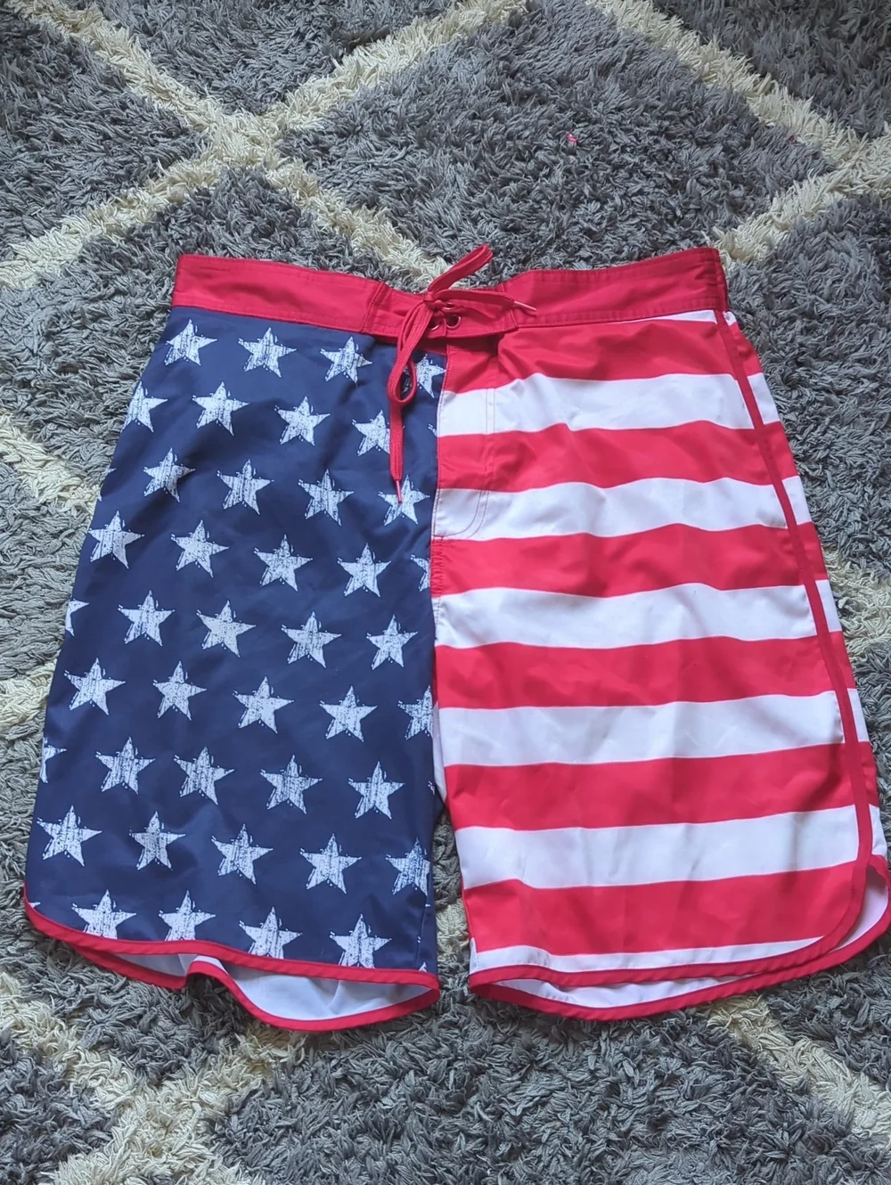 Wave Zone American Flag Star & Stripe Swim Trunks - Red, White & Blue Size L